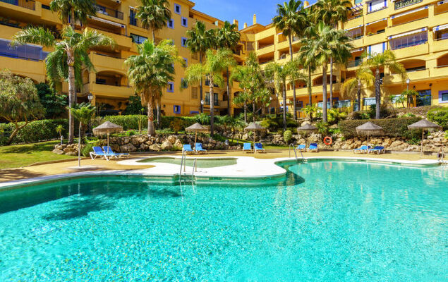 Los Almendros 2 - Photo 1