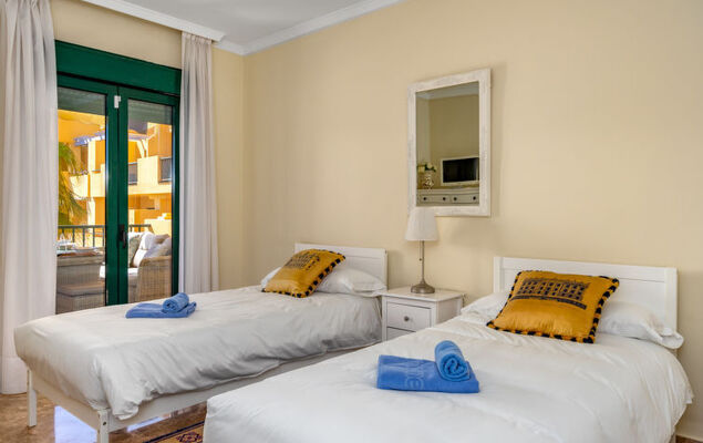 Los Almendros 2 - Photo 16